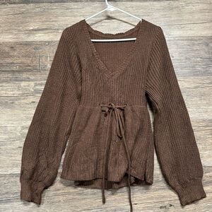 Warm Brown V-Neck Sweater with Drawstring Waist and Long Sleeves